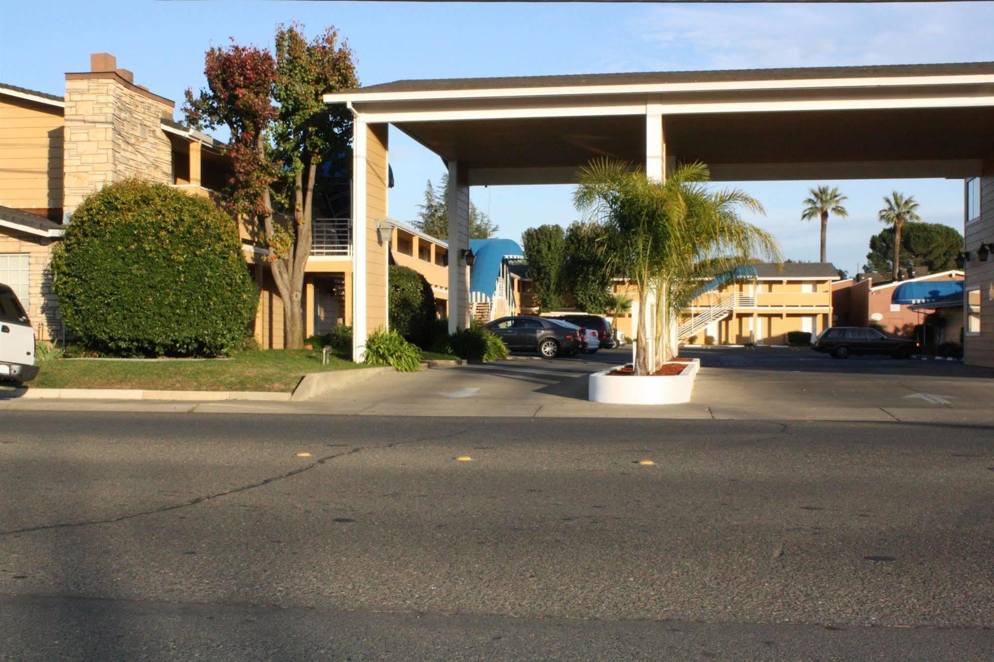 Red Roof Inn Yuba City Bonanza - Marysville Exterior foto