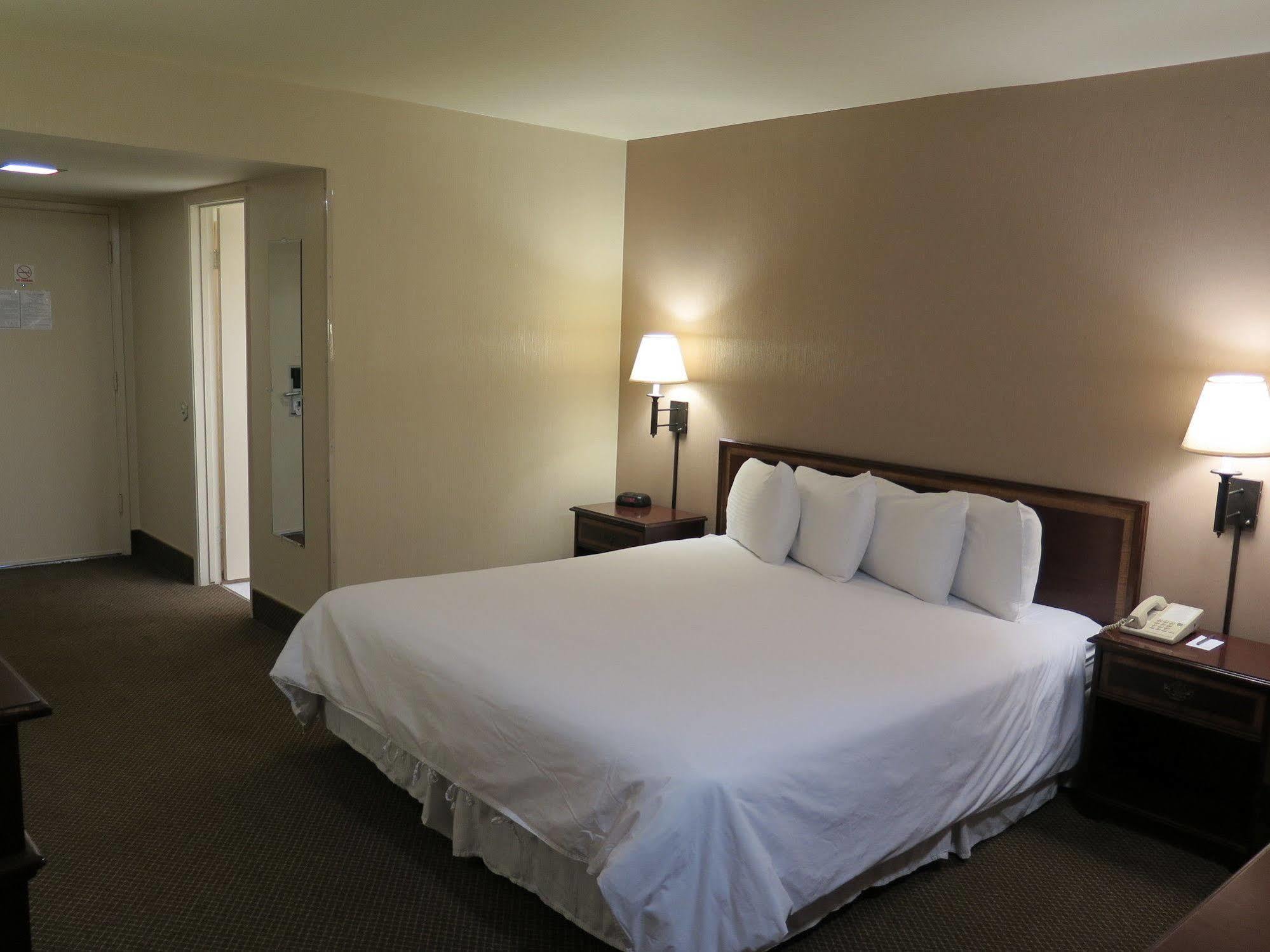 Red Roof Inn Yuba City Bonanza - Marysville Exterior foto
